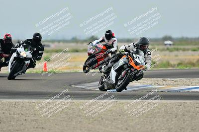 media/Apr-18-2025-TrackDaz (Fri) [[45f5874c44]]/C Group/Session 1 (Turn 7)/